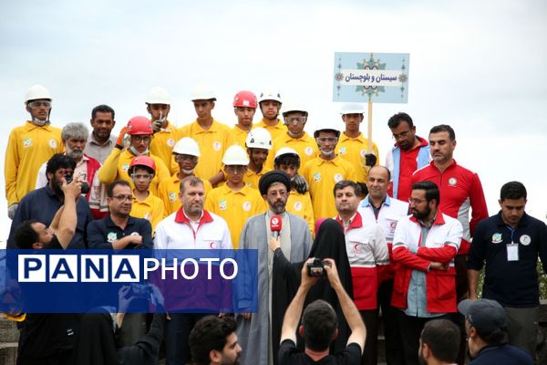 بازدید مدیرکل آموزش‌وپرورش گیلان از رقابت‌های ملی «آماده» در بندرانزلی