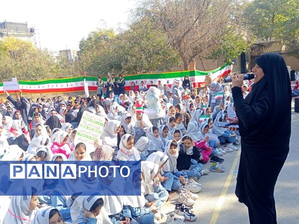 مراسم ۱۳ آبان در مجتمع آموزشی المهدی(عج)