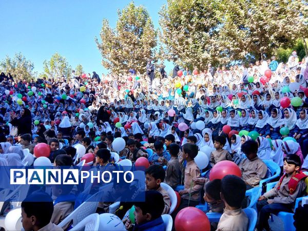 جشن روز کودک در پارک بانوان شهرستان کاشمر 