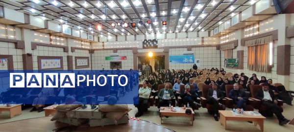 یادواره ۳۰۰۰ شهید خراسان شمالی و۶۴۴ شهید شیروان در دانشگاه آزاد اسلامی شهرستان شیروان