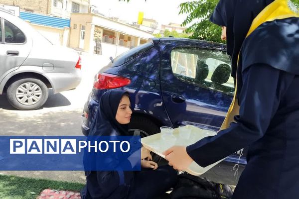 برپایی موکب به‌مناسبت سالروز شهادت رئیس جمهور و همراهان در دبیرستان شاهد 16