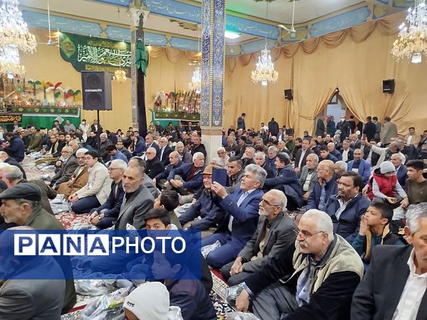 مراسم ولادت حضرت امام حسین (ع) در تکیه حسینی شهرستان کاشمر 