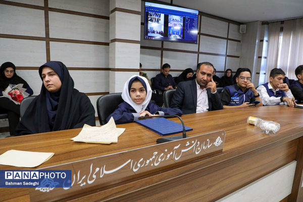 نشست سخنگوی دولت با دانش‌آموز خبرنگاران خبرگزاری پانا