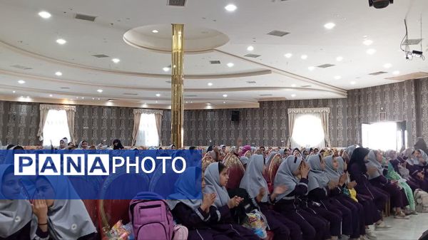 روایت پانا از گرامیداشت روز پرستار در خاتم