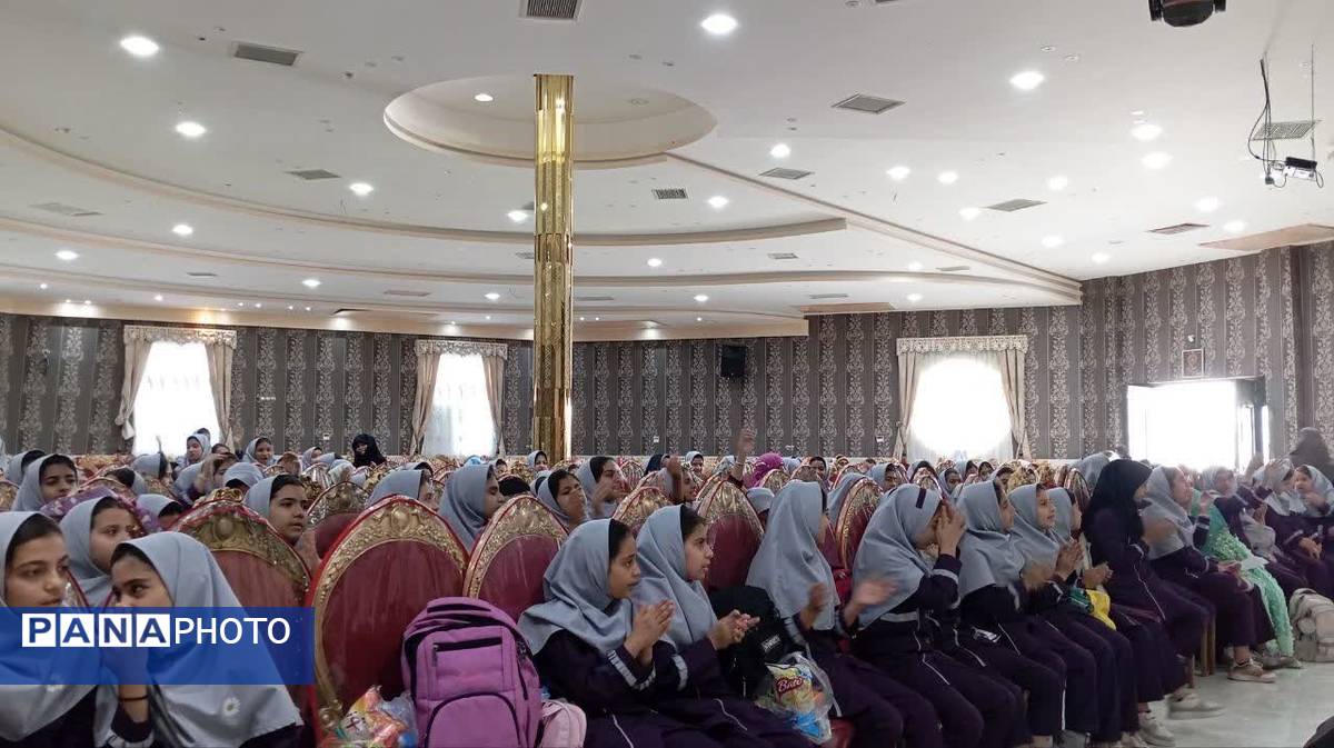 روایت پانا از گرامیداشت روز پرستار در خاتم