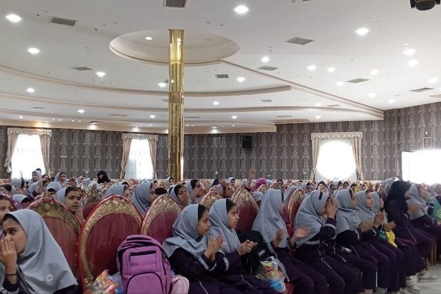 روایت پانا از گرامیداشت روز پرستار در خاتم