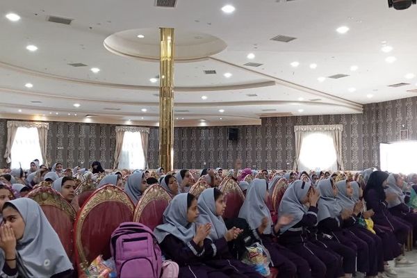 روایت پانا از گرامیداشت روز پرستار در خاتم