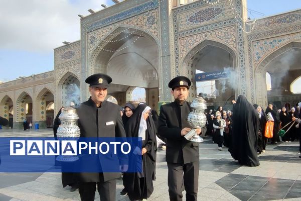 اردوی زیارتی دانش‌آموزان دبستان شاهد حاج تقی آقا بزرگ به حرم مطهر رضوی (ع)