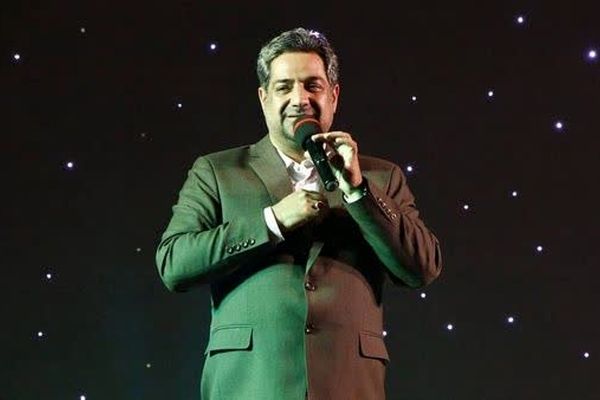 افتخارم این است از آب و خاک شهید نیما کریمی هستم