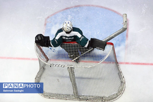 گل‌های تمام ایرانی ناجی رمپیج در لیگ هاکی روی یخ مجارستان