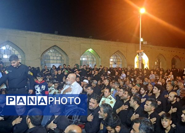 مراسم وداع با شهید امنیت هادی میرآبادی در مسجد جامع شهرستان نیشابور 