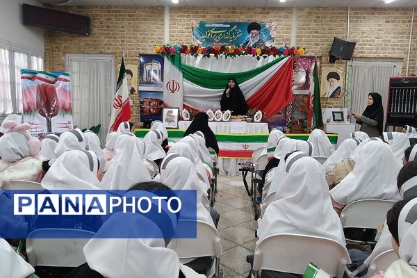 مراسم «لاله‌های روشن» در دبستان دکتر کیهانی 