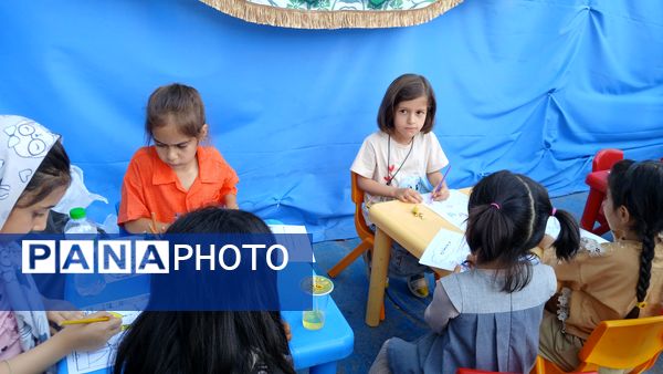 مردم شهر مشهد در روز ولادت امام رضا به خوبی از مردم پذیرایی کردند