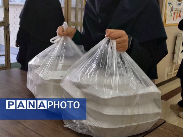 برگزاری محفل قرآنی در مدرسه‌ نمونه دولتی سعدی شهرستان برخوار