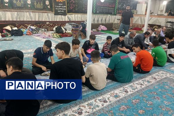 مراسم معنوی اعتکاف در مسجد اعظم حضرت ابوالفضل (ع) بهارستان دو