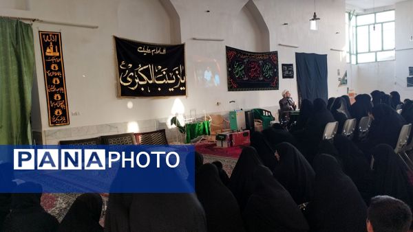 برگزاری کارگاه در مسیر انتظار در شهرستان خلیل‌آباد 
