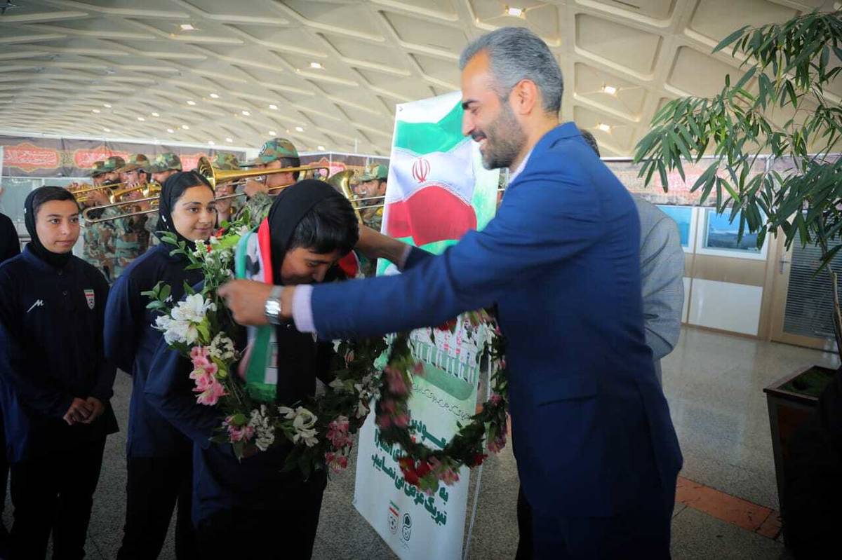  پاداش صعود تیم ملی فوتبال بانوان برروی ریل تصویب