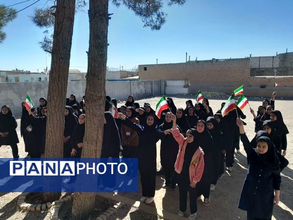 گرامیداشت سیزده آبان در دبیرستان مادرمهربان خلیل آباد