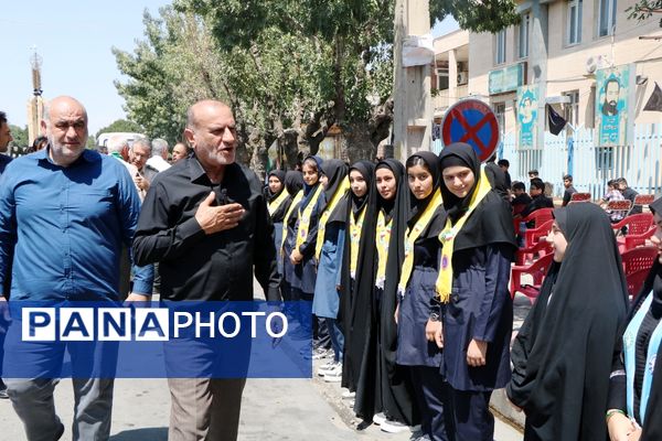 بازدید مشاور وزیر از موکب‌های سازمان دانش‌آموزی آذربایجان غربی