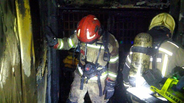 نجات ۷ نفر از آتش‌سوزی ساختمان خیابان ولیعصر