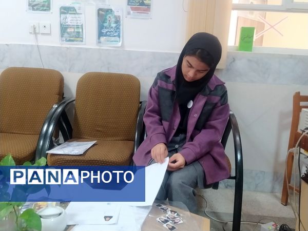 اجرای طرح مدادم در دبیرستان دخترانه امید 