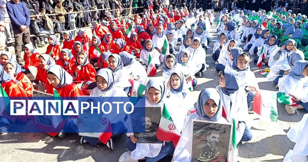 دانش‌آموزان امروز، ادامه‌دهندگان راه آگاهی و آزادگی دیروز
