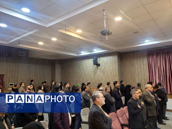 جلسه روسای انجمن مدار ناحیه سه در دبستان مصلی نژاد حضرت زینب