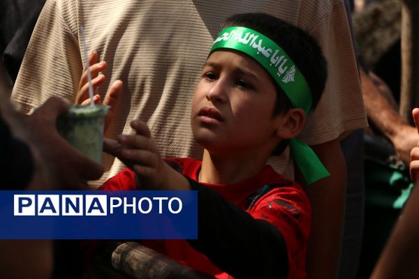 امروز خیابانهای شهر صفادشت، میزبان جاماندگان اربعین حسینی بود 