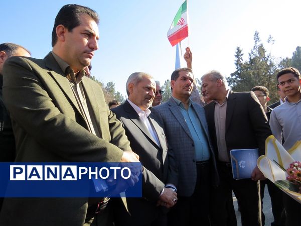 کلنگ زنی نمازخانه مدرسه پسرانه تیزهوشان بجنورد