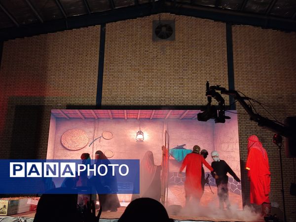 عطر حضور شهید گمنام در حاجی‌‌آباد پیچید 