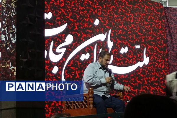 برگزاری یادواره شهدا در مسجد موسی بن جعفر شهرستان فیروزکوه 