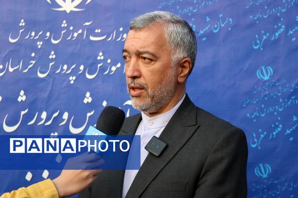  دانش‌آموزان با «انشای مهر» همراه شدند 