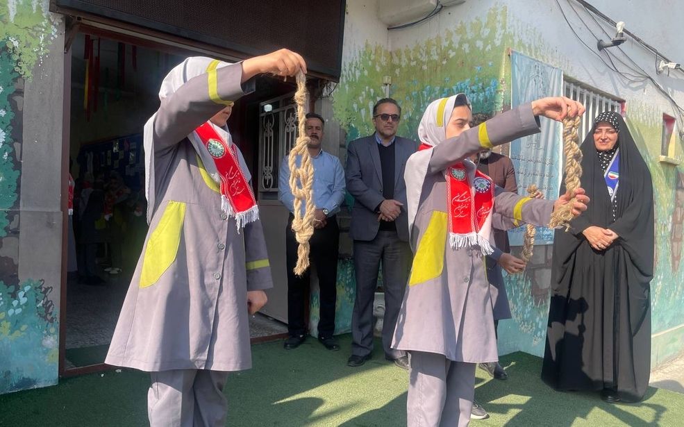 شور و شکوه پیشتازان در مدرسه یوسفیان آمل