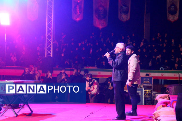 جلوه‌هایی از یادواره شهدای استان قم