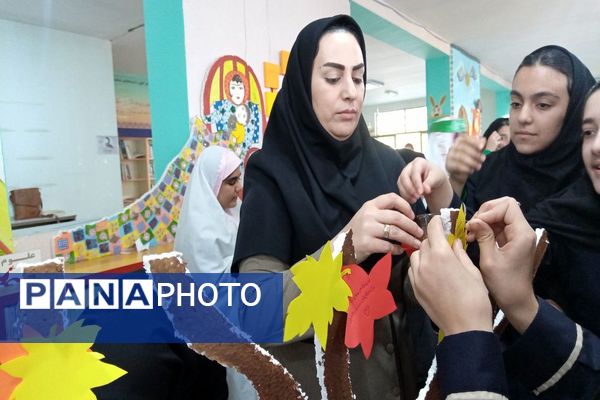 بازدید دانش‌آموزان از کانون پرورش فکری کودکان و نوجوانان