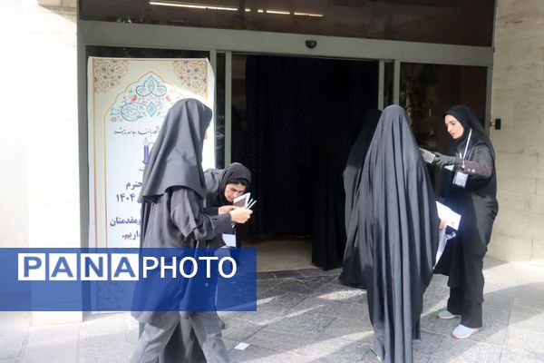 غوغای دانشگاه فردوسی مشهد در روز کنکور ۱۴۰۴