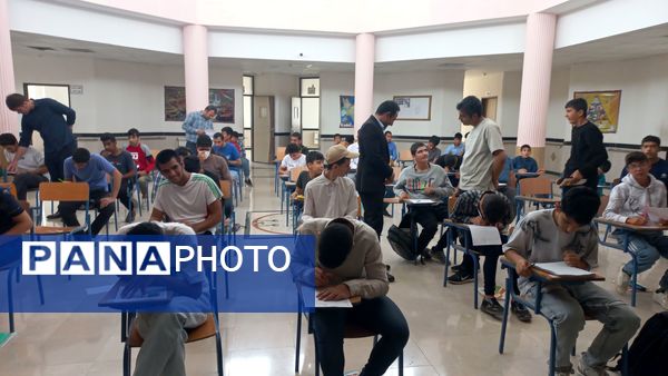 بازدید سرپرست اداره آموزش و پرورش استثنایی استان از روند برگزاری امتحانات نوبت دوم