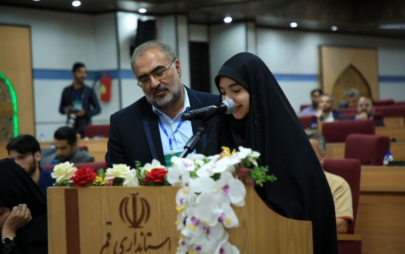 نشست صمیمی مدیران رسانه با استاندار قم
