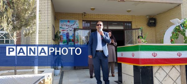 جشن آغاز سال تحصیلی جدید در مدرسه شهدای فرهنگی شهرستان شیروان