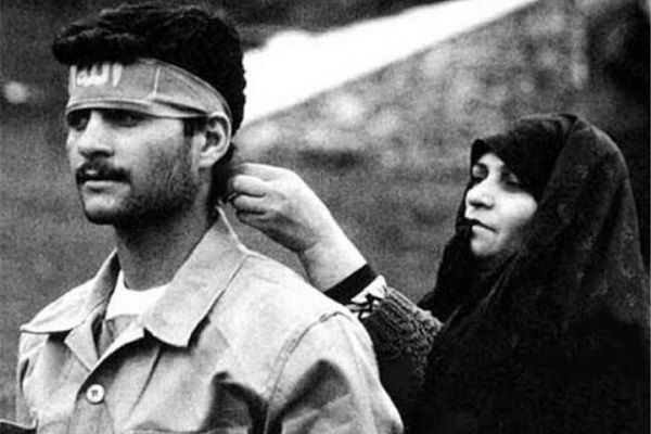 زنان در شرایط جنگی، نقش‌ رهبری‌‌کننده برای خانواده دارند