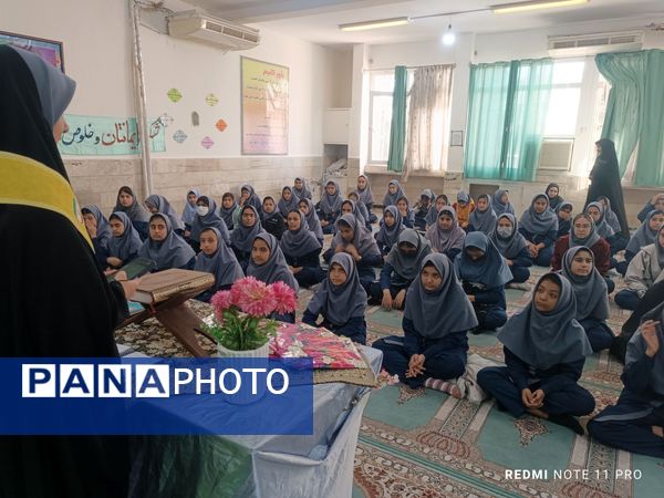 اجلاسیه نماز در آموزشگاه متوسطه اول دخترانه 15خرداد سرخس