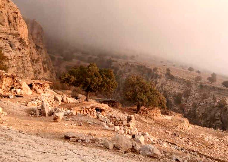 روایتی از مجاهدت آموزشی در مدرسه عشایری قلم بهاره خوزستان
