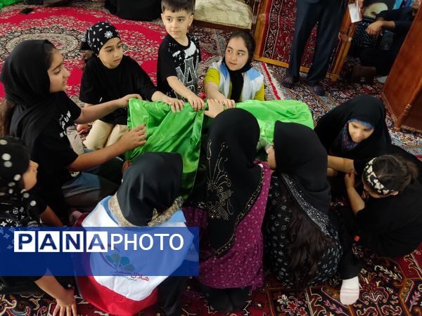 دبستان آوای مهر قائمشهر میزبان عزاداران حسینی شد