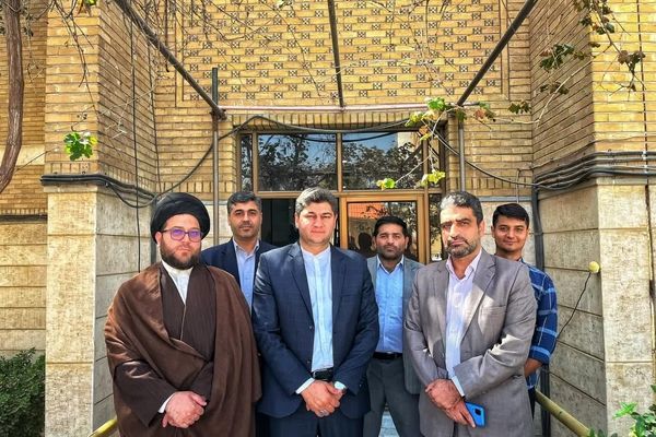 ارتقای همکاری سازمان های دانش آموزی قم و آذربایجان شرقی در زمینه مسائل فرهنگی