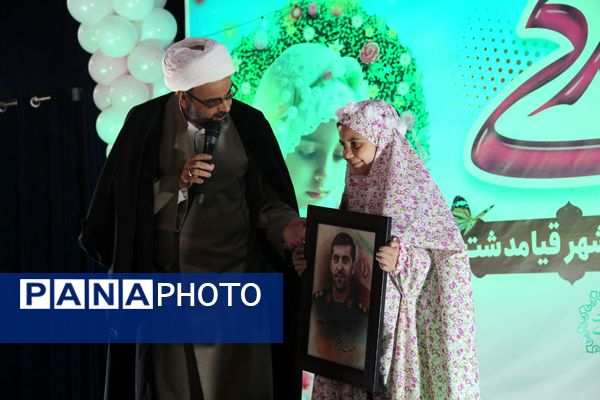 آغاز فصل بندگی در فضای شور و معنویت