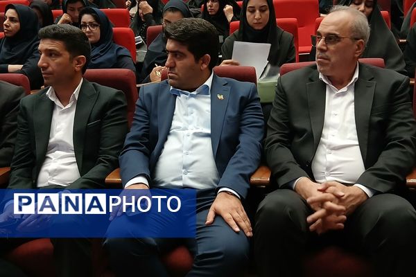 برگزاری جلسه گردهمایی توانمندسازی مدیران و موسسان مدارس ابتدایی غیردولتی شهرستانهای تهران در ری