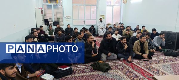 برگزاری جلسات سلسله مباحث آشنایی با جنگ شناختی و رسانه در کاشمر