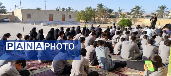 محافل انس با قرآن در مدارس باید تقویت شود