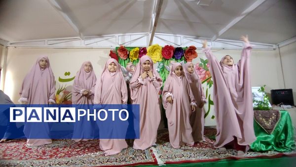 جشن عید مبعث در دبستان شاهد حاج تقی آقا بزرگ مشهد