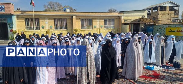 اقامه نماز باران  در دبستان ناهید نخودی 